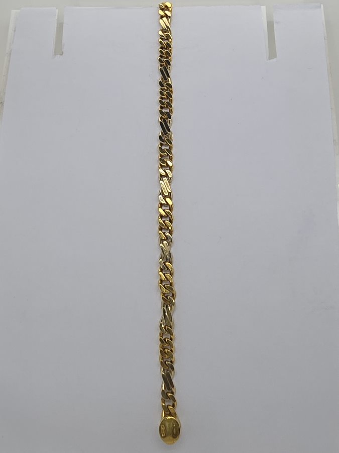 18CT TWO TONE ITALIAN IMPORTED 21CM FANCY FIGARO BRACELET