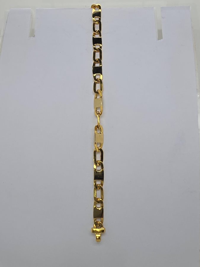 18CT TWO TONE IMPORTED ITALIAN 19CM FANCY BRACELET