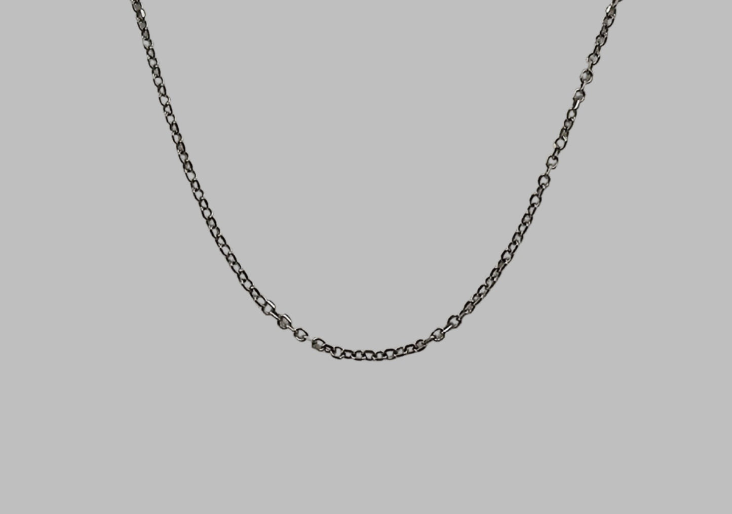 18CT WHITE GOLD CHAIN