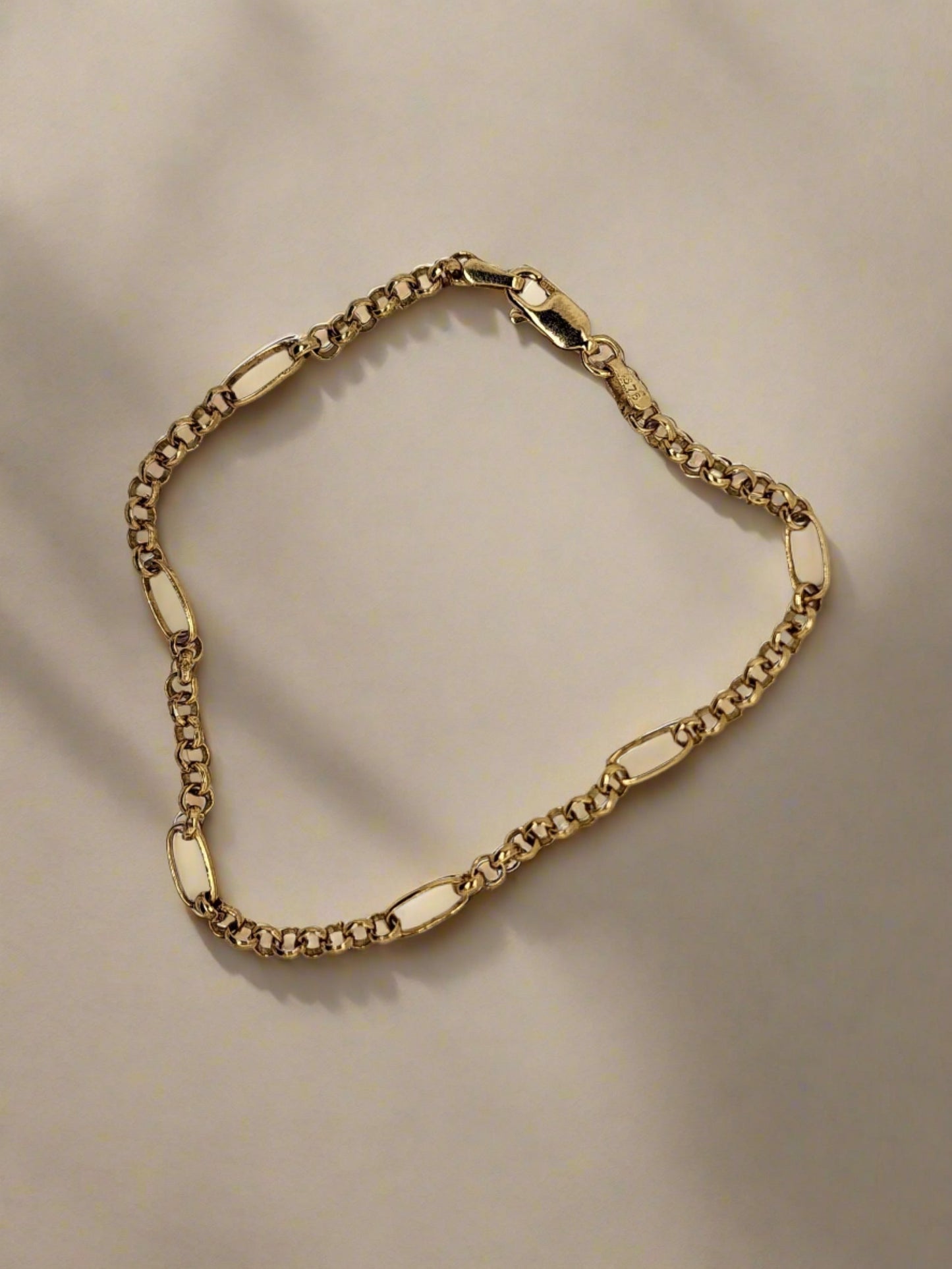 9CT YELLOW GOLD IMPORTED ITALIAN 19.5CM OVAL AND ROUND BELCHER BRACELET