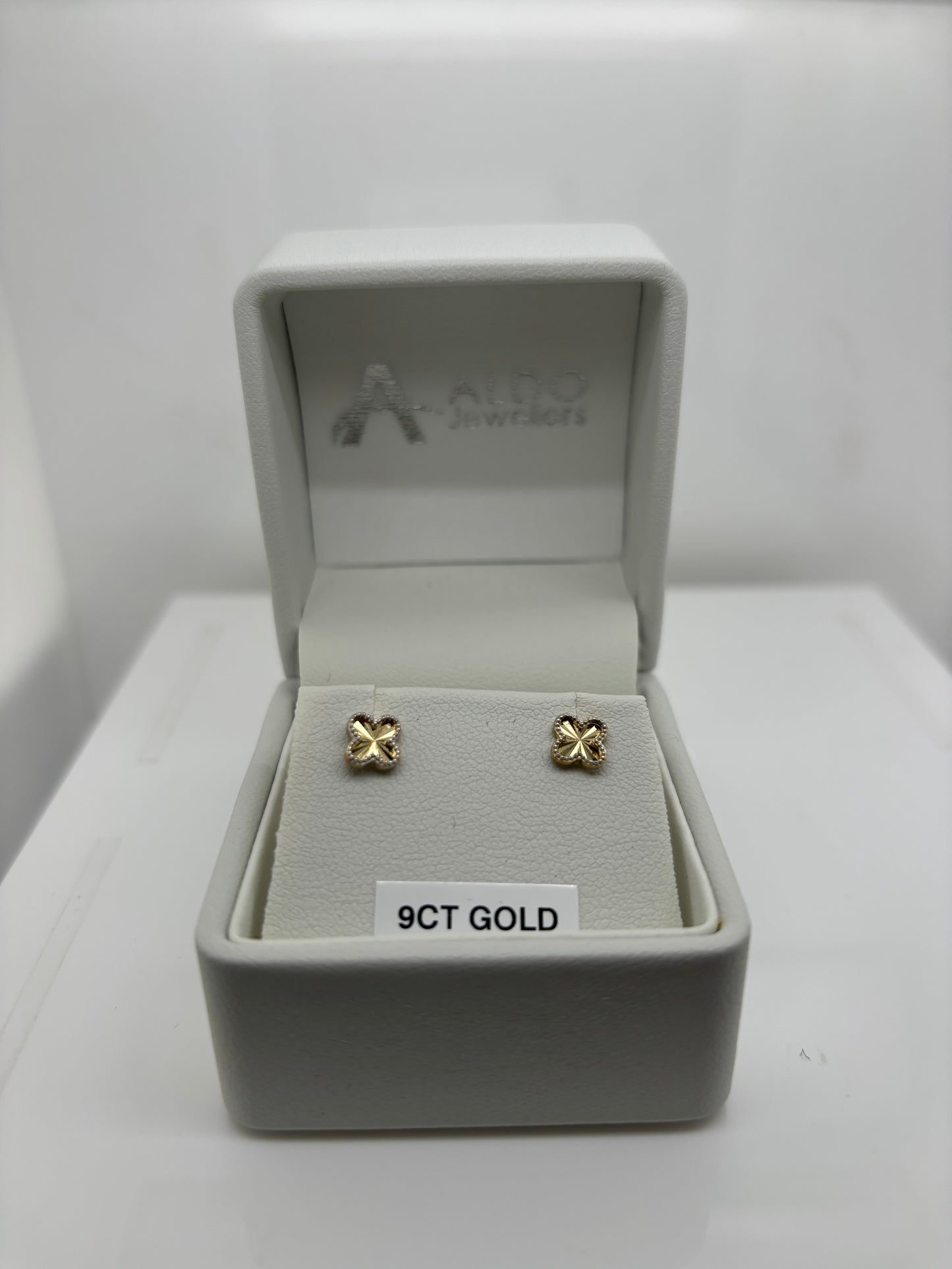 9CT YELLOW GOLD ITALIAN IMPORTED CLOVER STUD EARRINGS