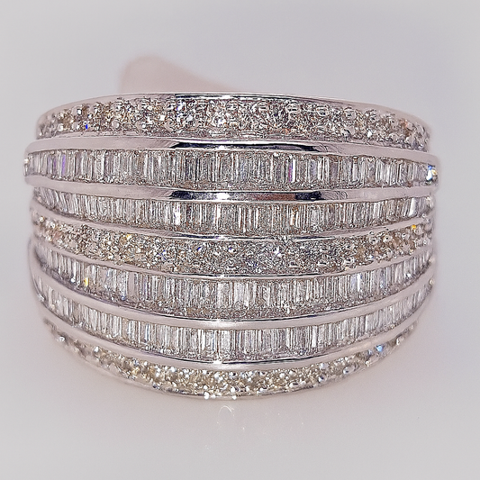 9CT WHITE GOLD 7 ROW DIAMOND RING