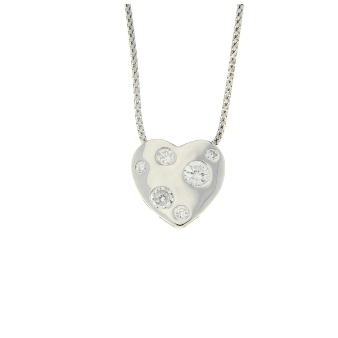 ELLANI STERLING SILVER HEART WITH HAMMER SET CUBIC ZIRCONIA PENDANT WITH CHAIN. P422