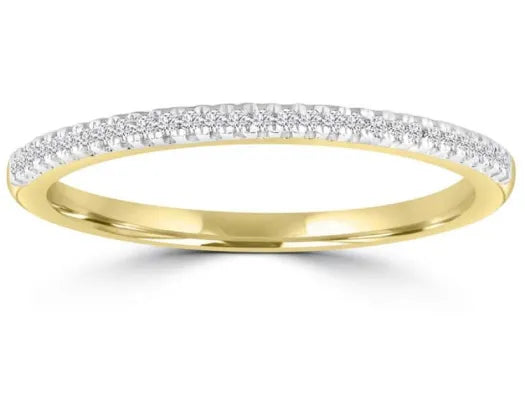 9CT YELLOW GOLD CLAW SET DIAMOND RING.