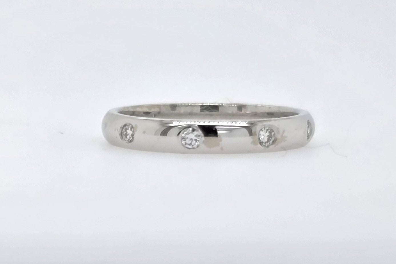 18CT WHITE GOLD DIAMOND DRESS RING