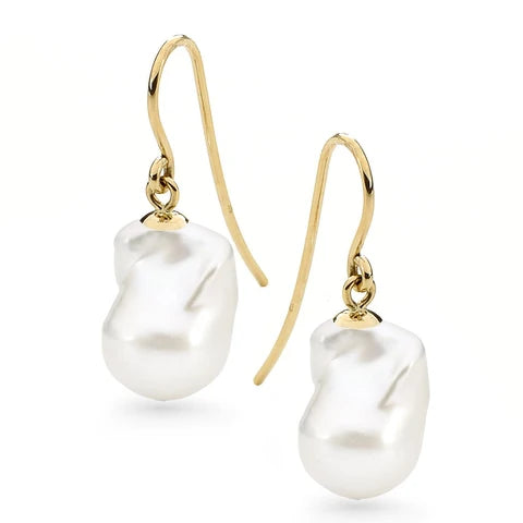 9CT YELLOW GOLD 18 X 13MM BAROQUE CULTURED FRESHWATER PEARL HOOK EARRINGS.