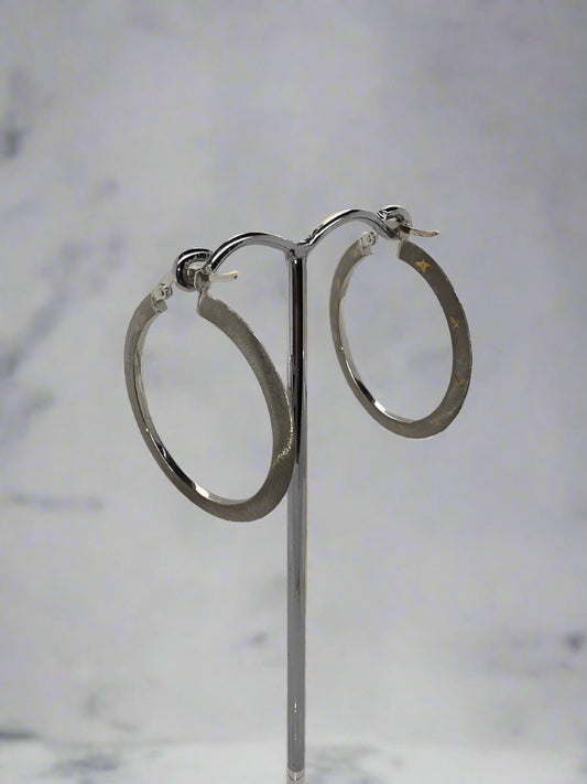 18CT TWO TONE 25MM KNIFE EDGE HOOP EARRINGS