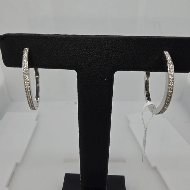 18CT WHITE GOLD DIAMOND EARRINGS