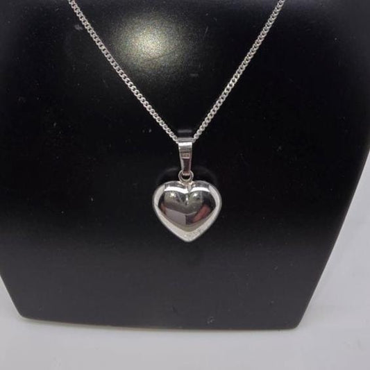 9CT WHITE GOLD LARGE HEART CHARM