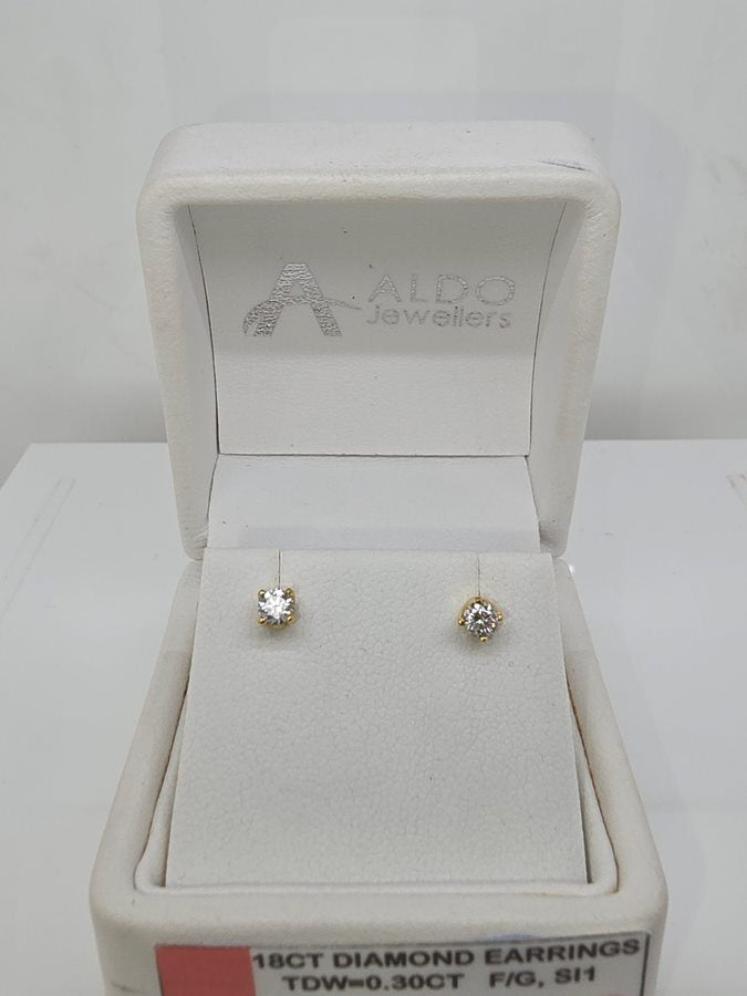 18CT YELLOW GOLD 4 CLAW SET DIAMOND STUD EARRINGS