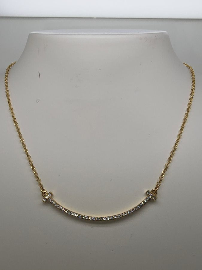 9CT YELLOW GOLD IMPORTED CUBIC ZIRCONIA CURVE BAR NECKLACE