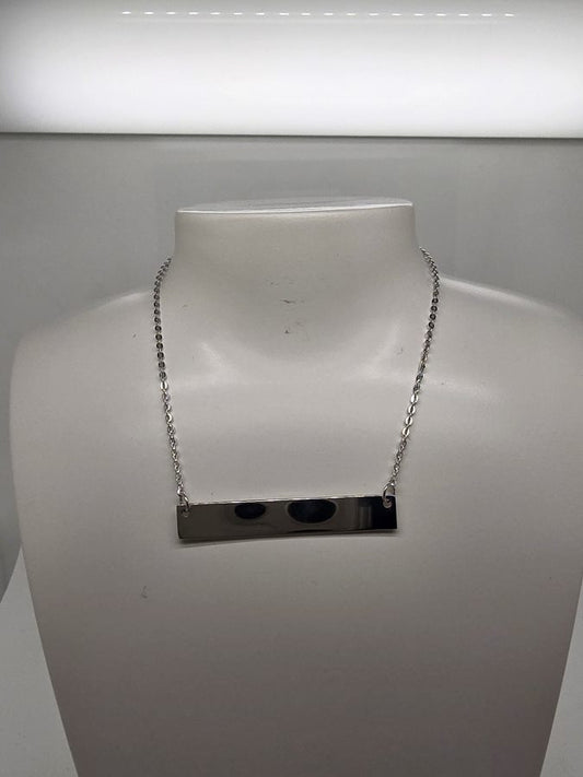 9CT WHITE GOLD ID PLATE PENDANT WITH 45CM TRACE CHAIN