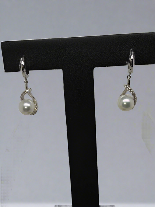 18CT WHITE GOLD SOUTH SEA PEARL & DIAMOND EARRINGS