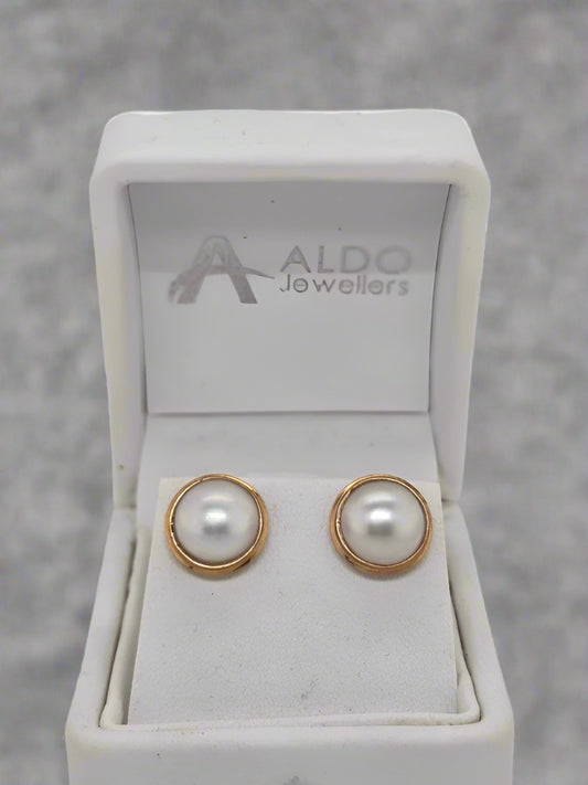 9CT ROSE GOLD 10MM FRESHWATER MABE PEARL STUD EARRINGS