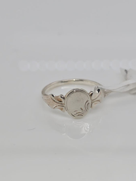 STERLING SILVER OVAL SIGNET RING